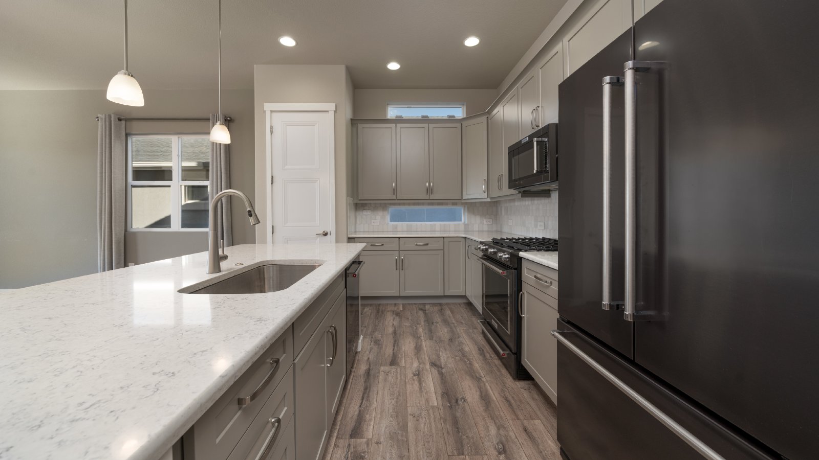 55+ Gated Community at The Retreat at Banning Lewis property image