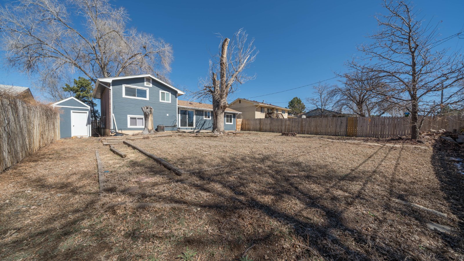 Split Level Charmer in Park Hill Neighborhood property image