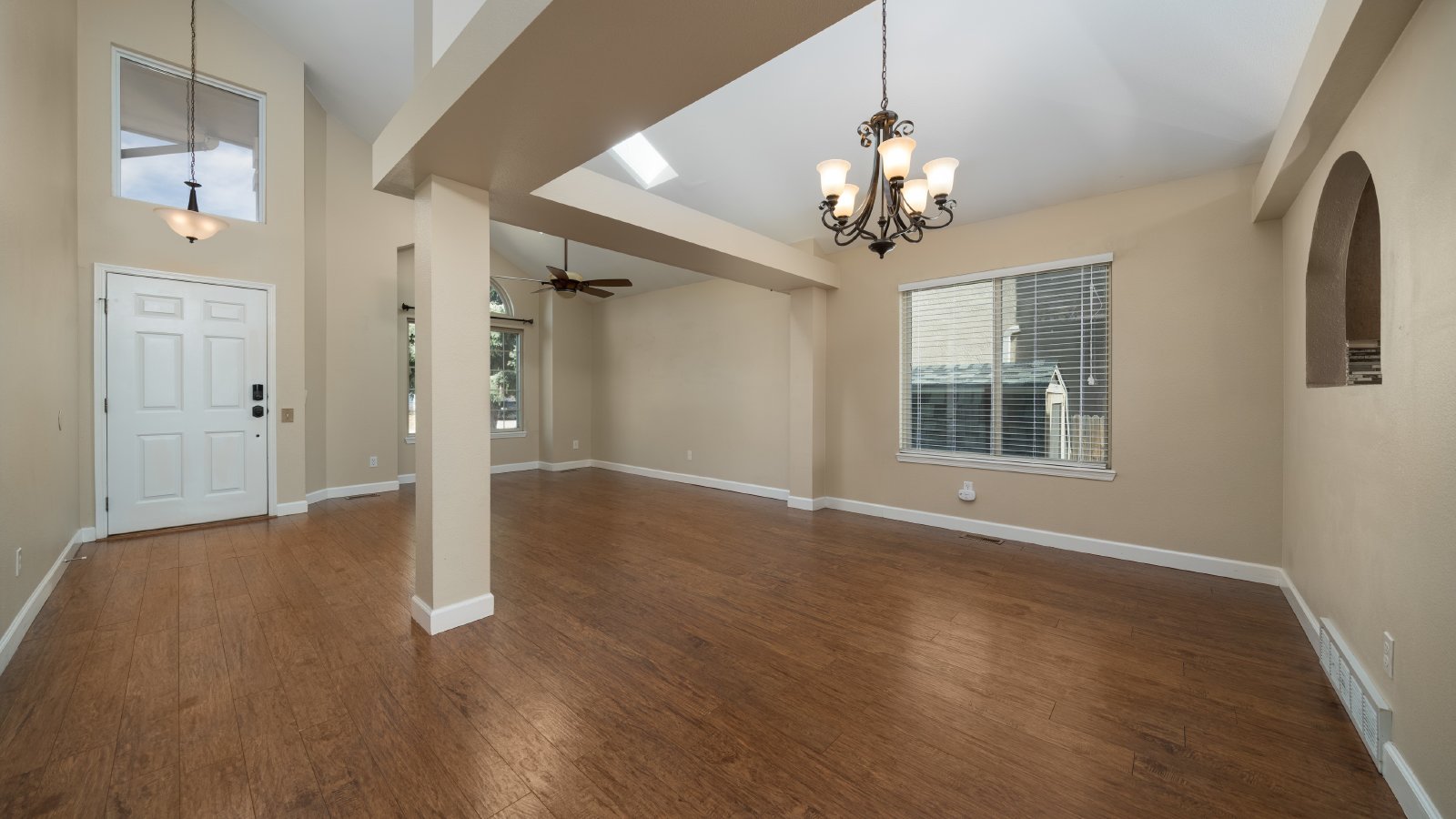 Four bedroom in Gatehouse Village with Fenced Yard and Views! property image