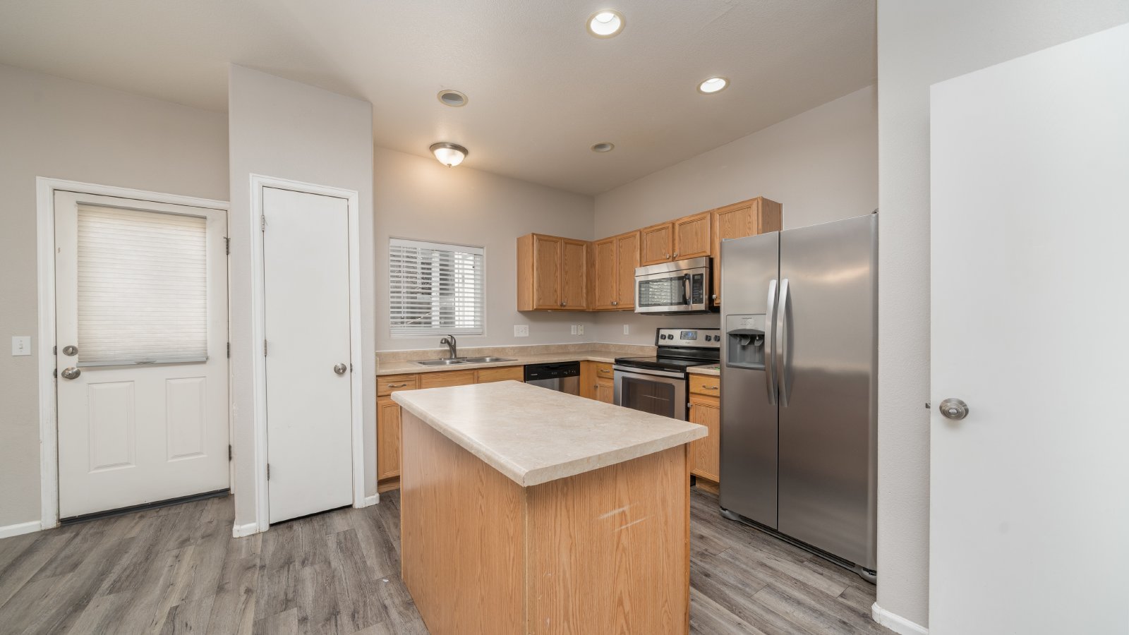 Townhome in The Bluffs at Spring Creek property image