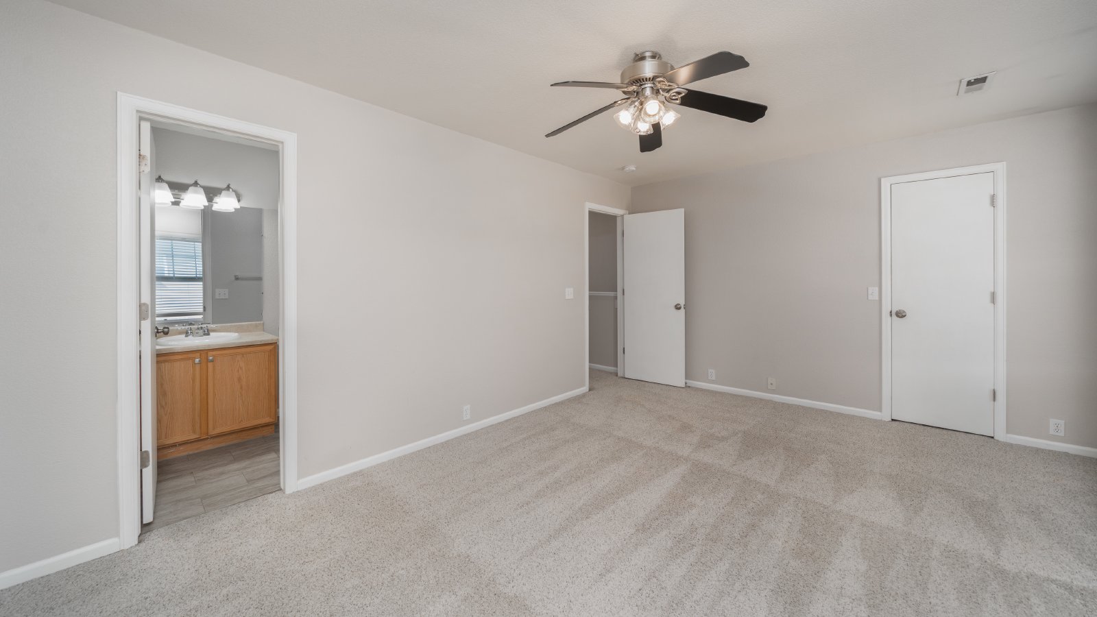 Townhome in The Bluffs at Spring Creek property image