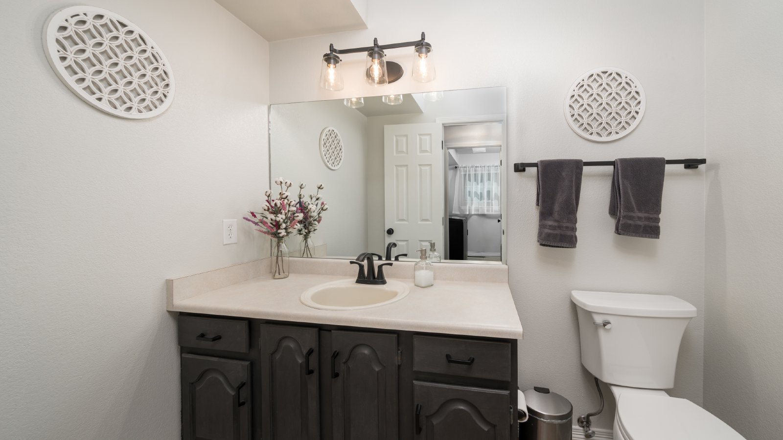 Remodeled Gem in Briargate property image