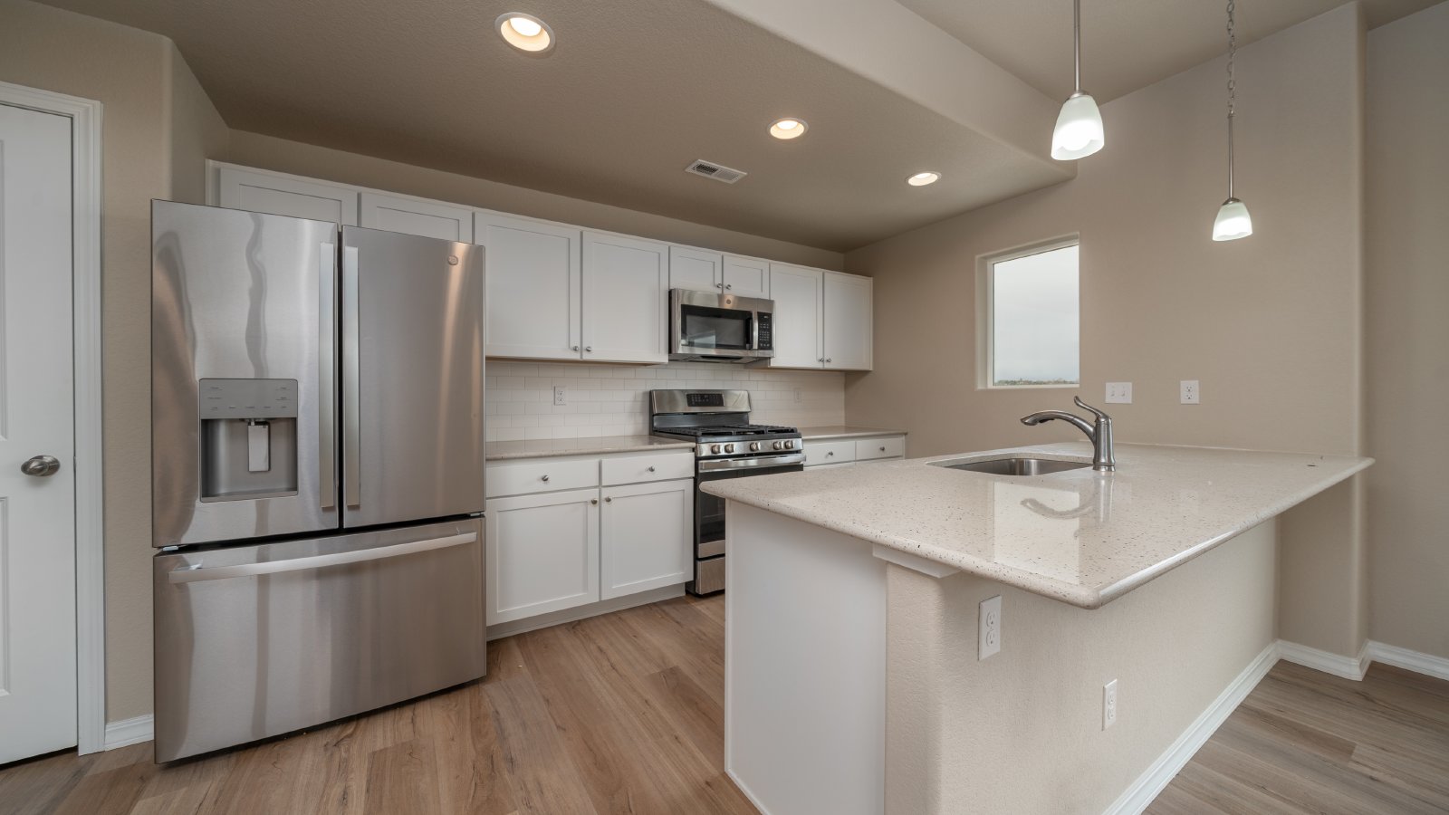 Expansive 3-Story New Build In Fountain property image