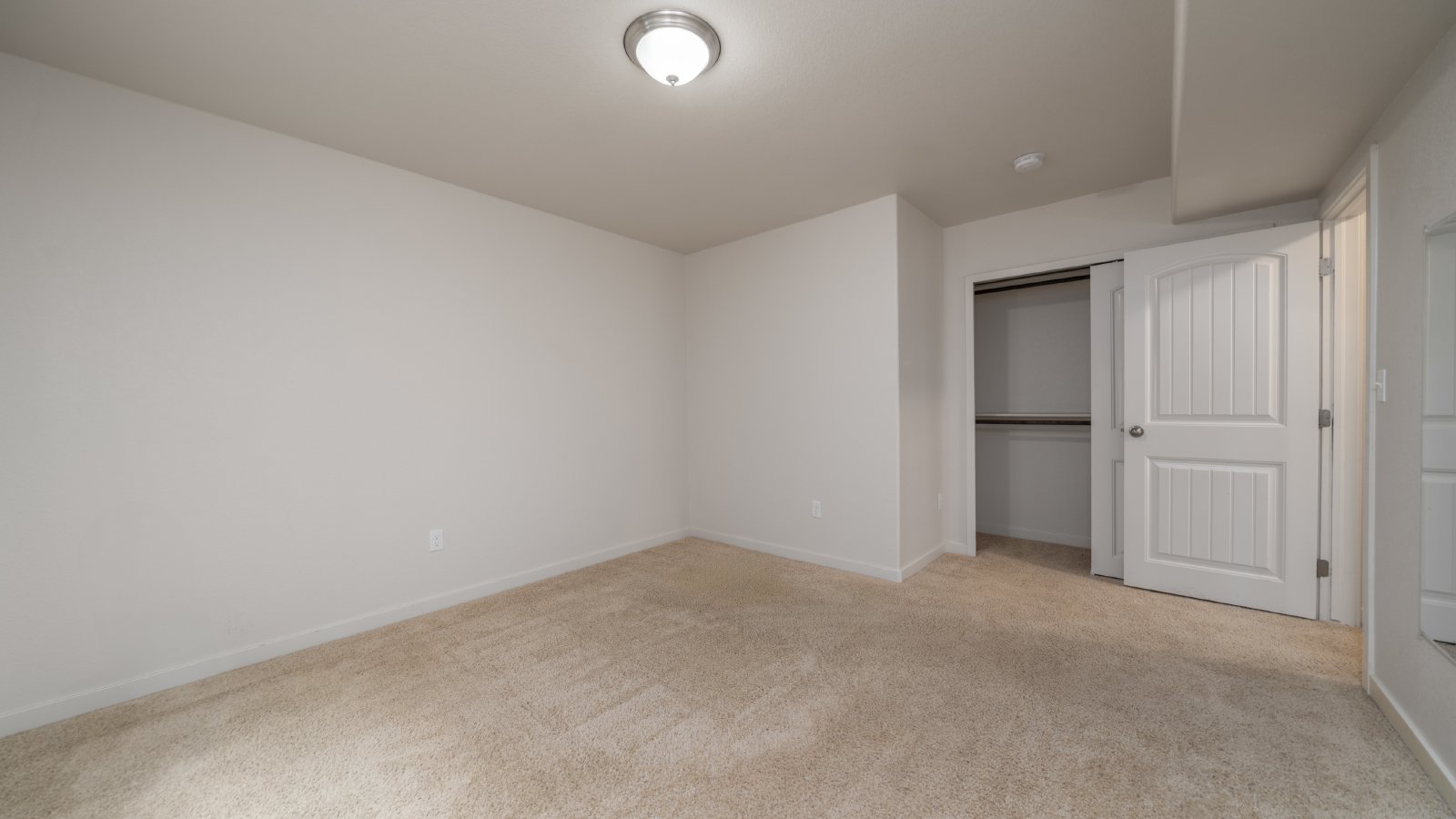 Beautiful 2 Story home in North Fork property image