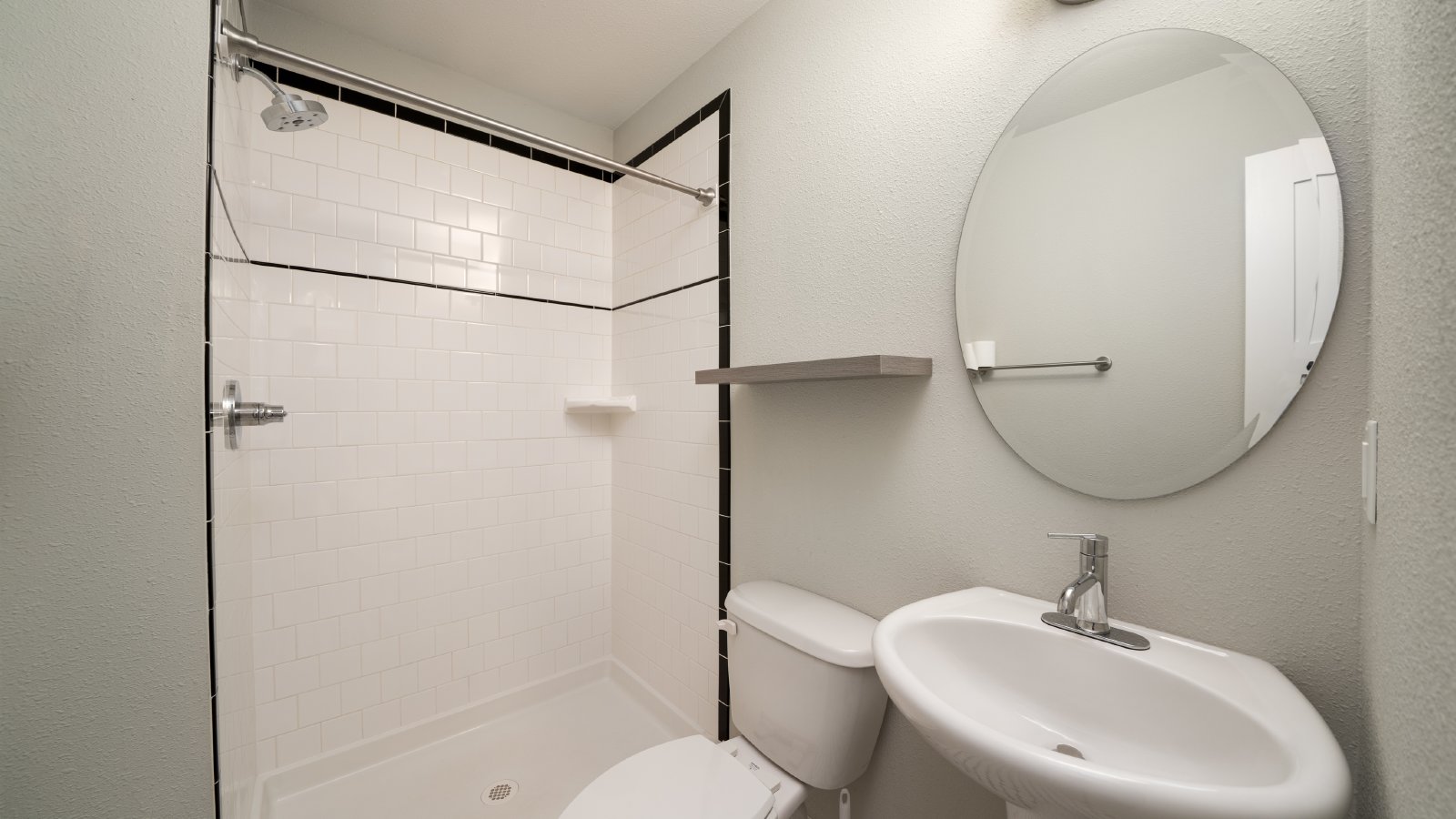 Immaculate rancher near Patty Jewett Neighborhood property image