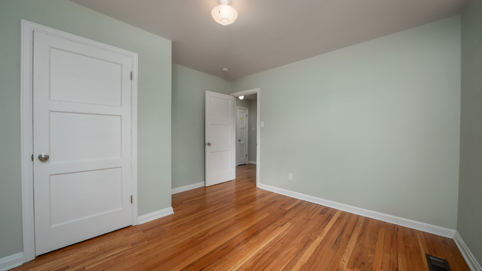 Immaculate rancher near Patty Jewett Neighborhood property image