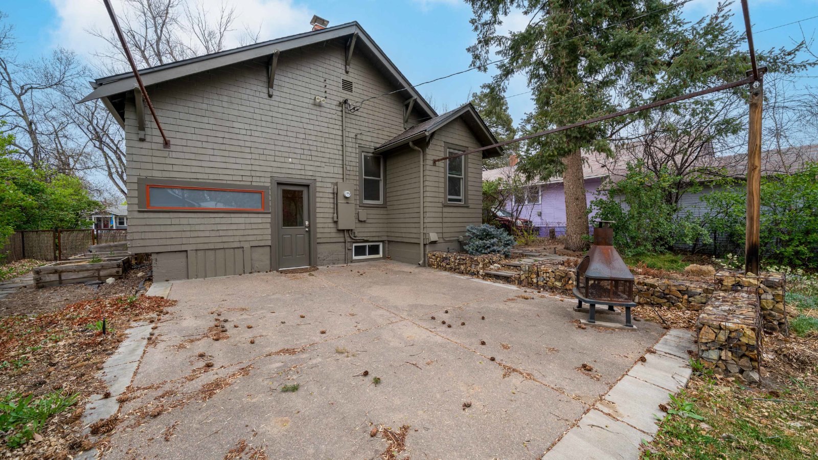 Craftsman Bungalow In Patty Jewett Neighborhood property image
