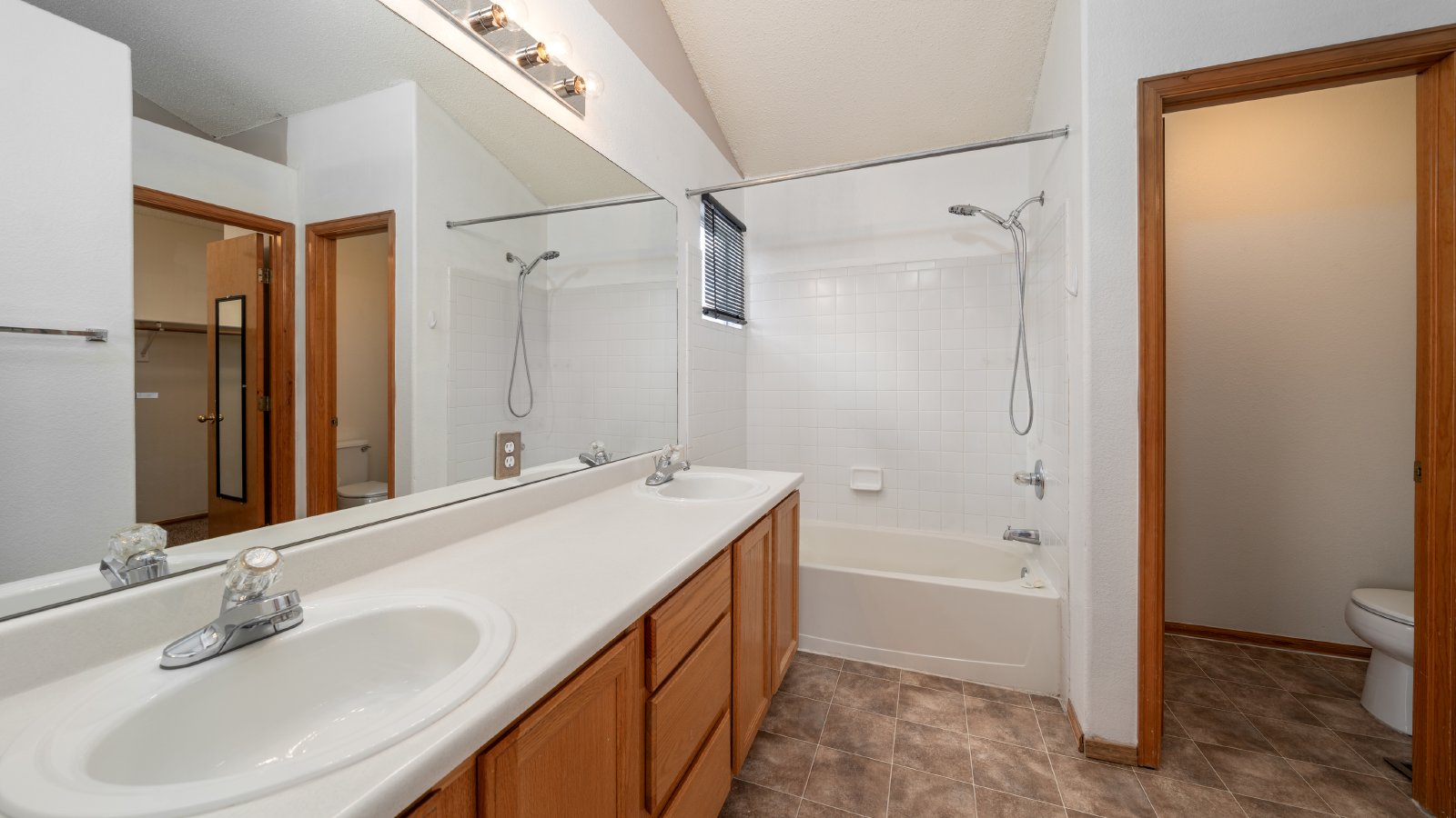 6065 Nester Way property image