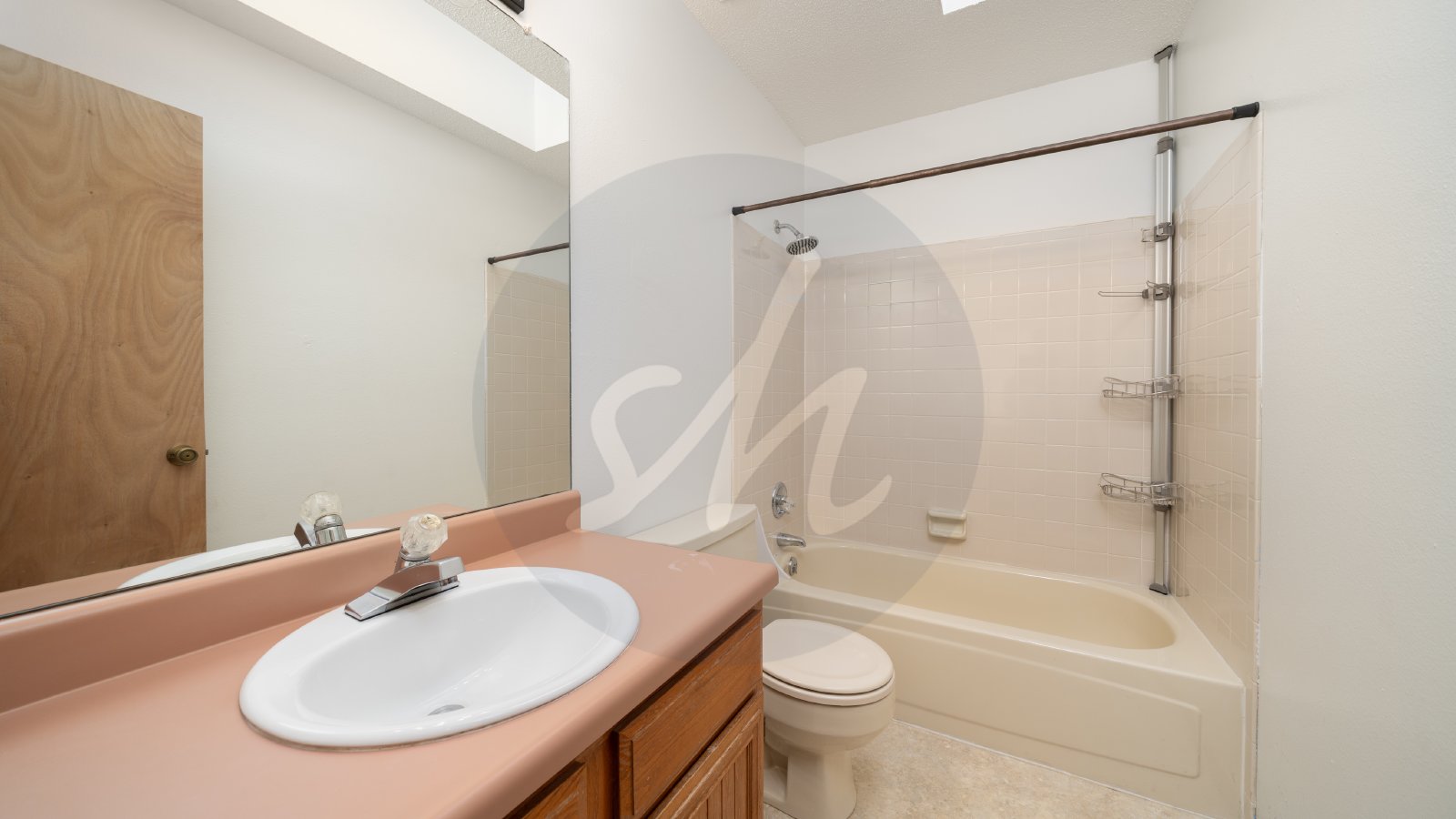 Old Farm Gem property image