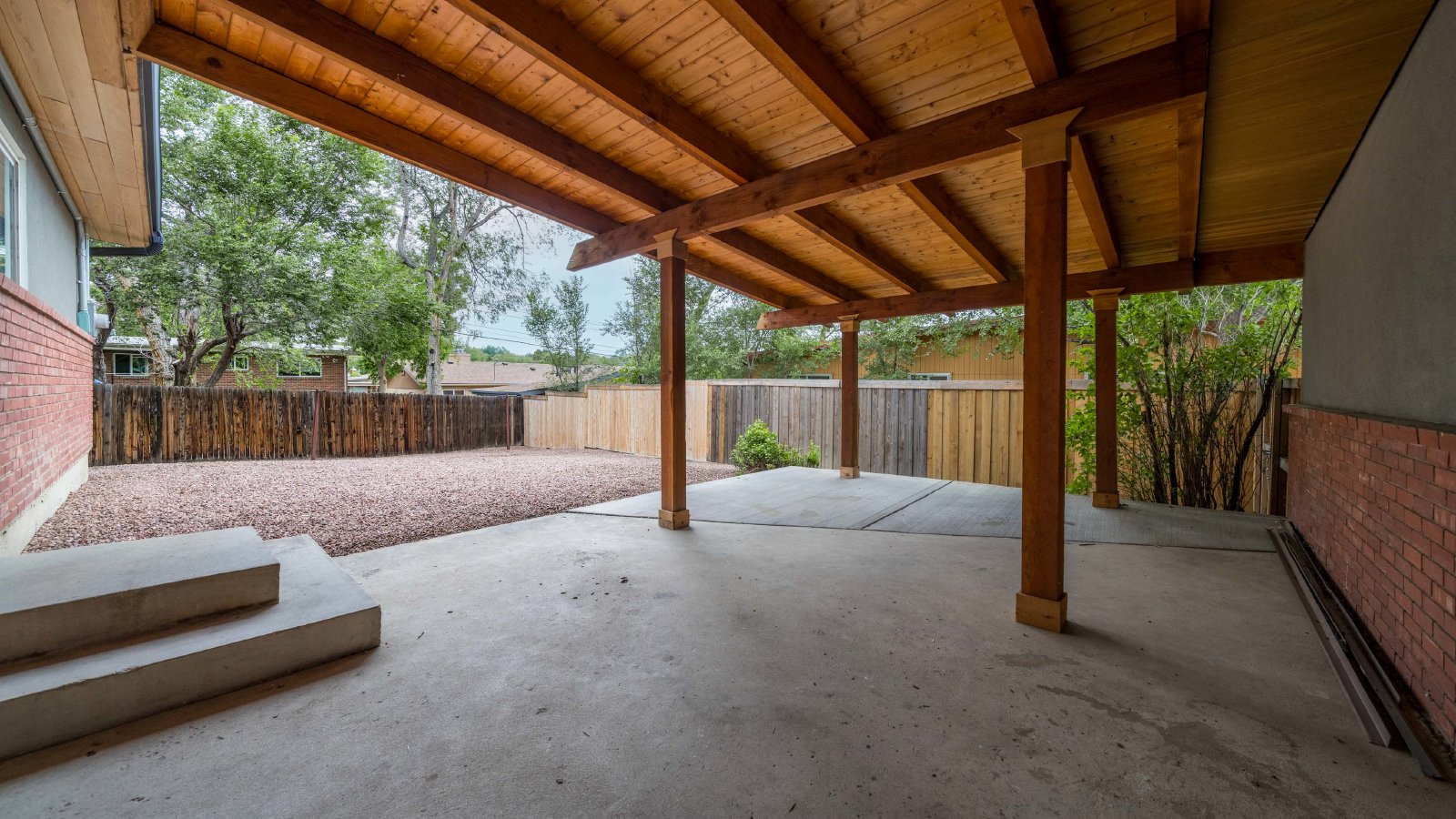 Modernized Mid Century Home Near Broadmoor property image