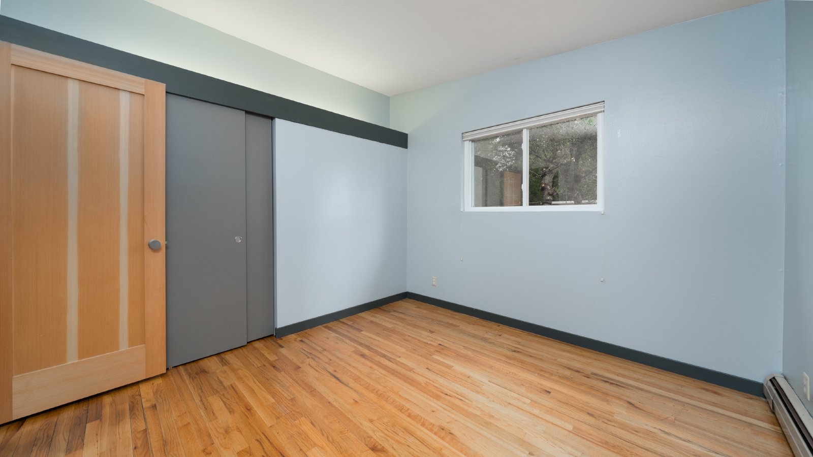 Modernized Mid Century Home Near Broadmoor property image