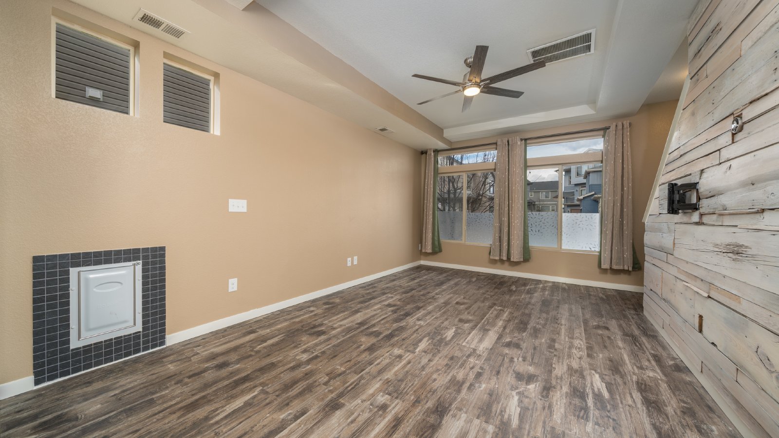 Low Maintenance Living In Banning Lewis Ranch property image