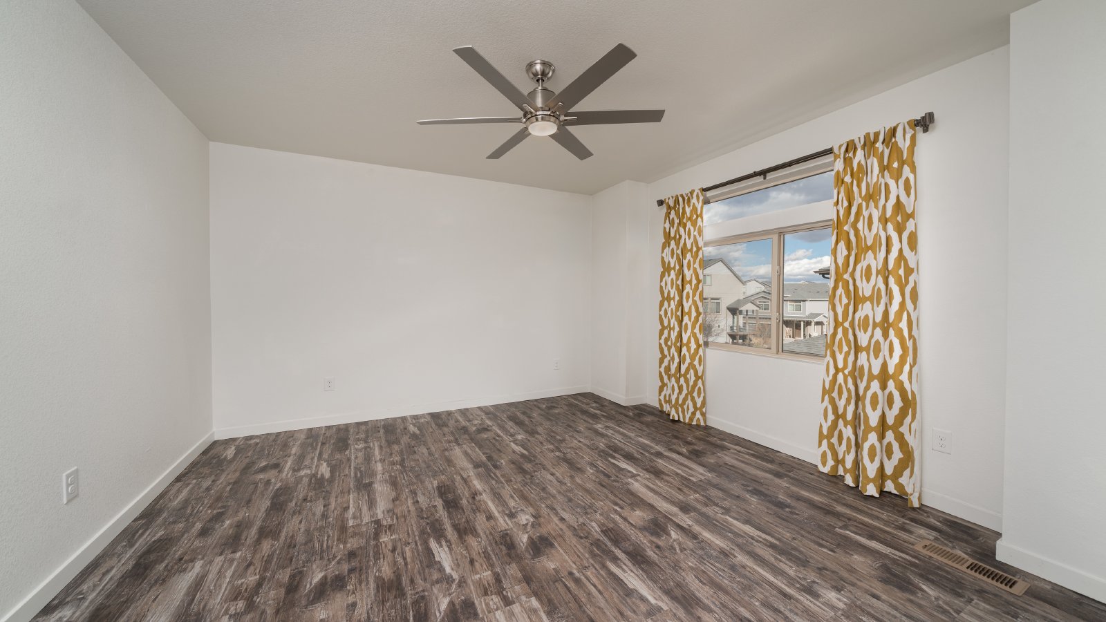 Low Maintenance Living In Banning Lewis Ranch property image