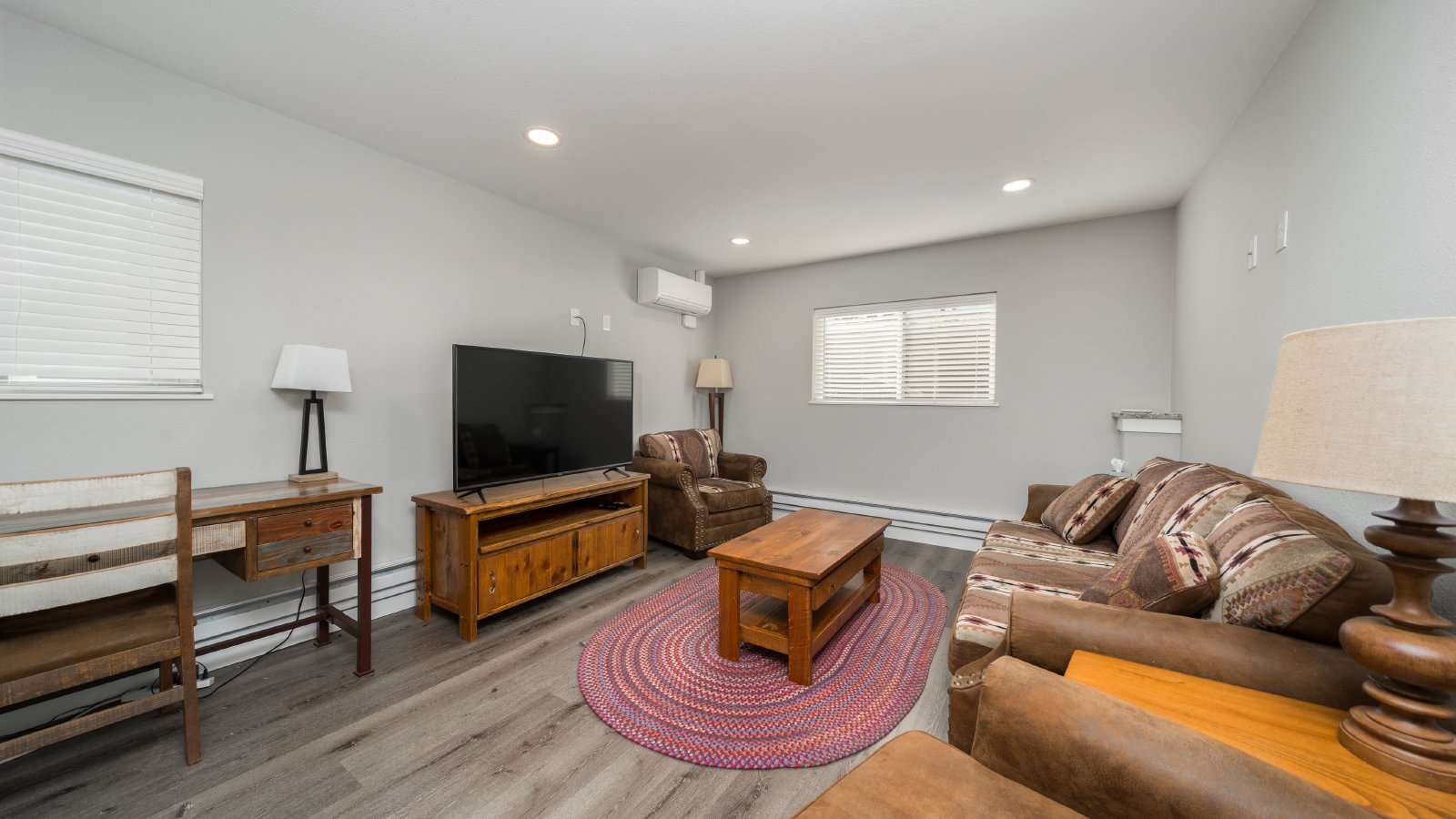 Charming Downtown Cottage property image