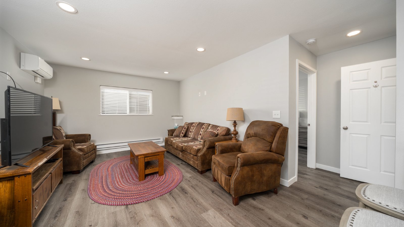 Charming Downtown Cottage property image