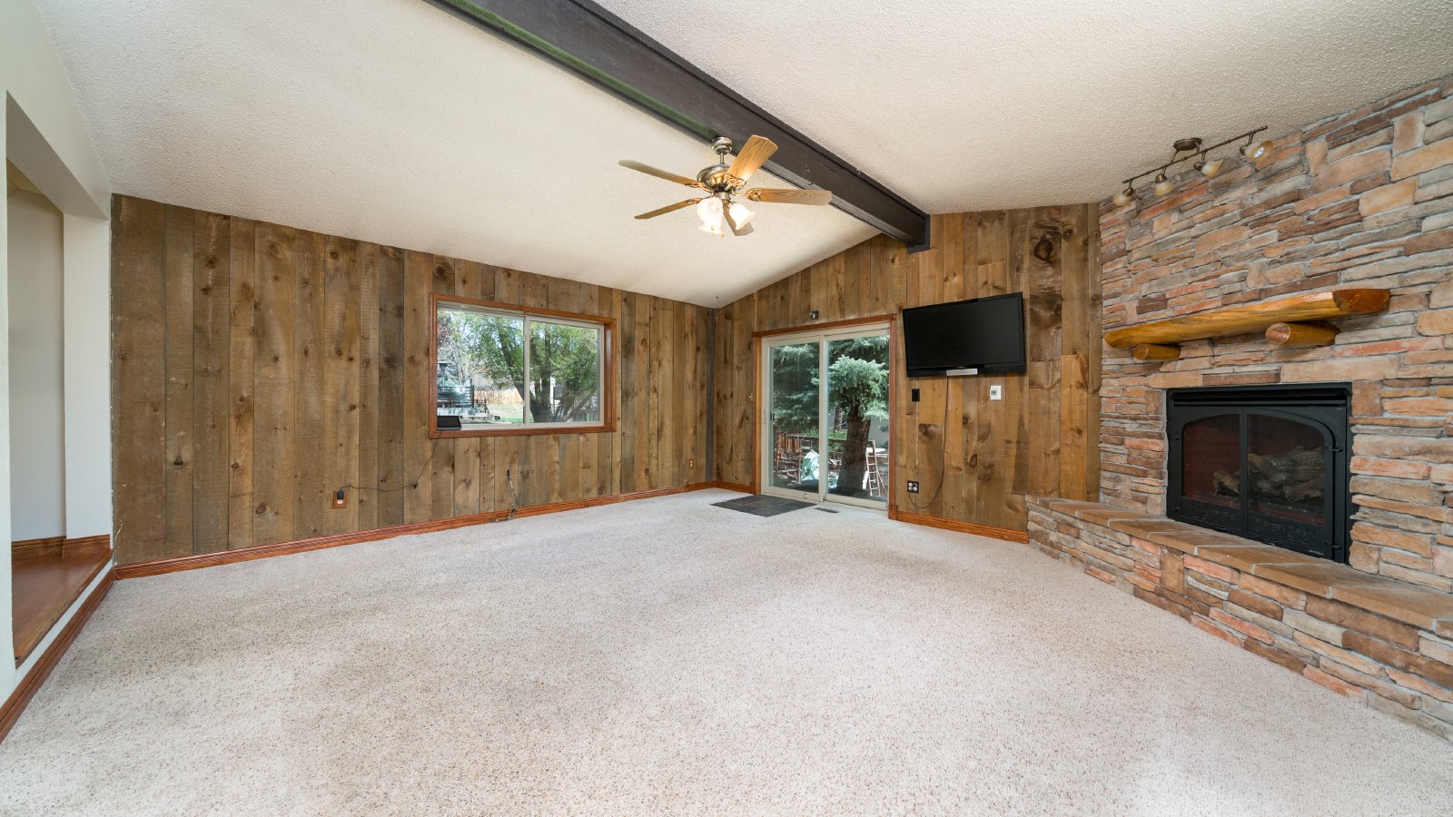 5 Bedroom 3.5 Bath Home in Discovery @ Rockrimmon property image