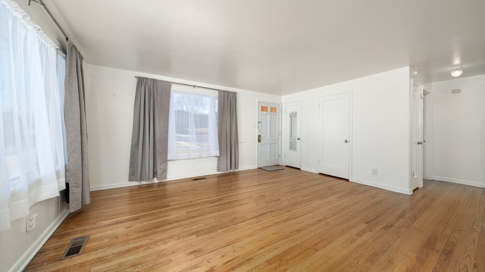 Single Family Home Located in Audubon Gardens property image