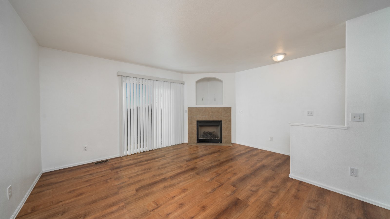 Charming Townhome in OCC property image