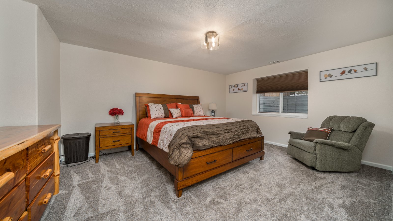 Country Living on 13.5 Acres property image