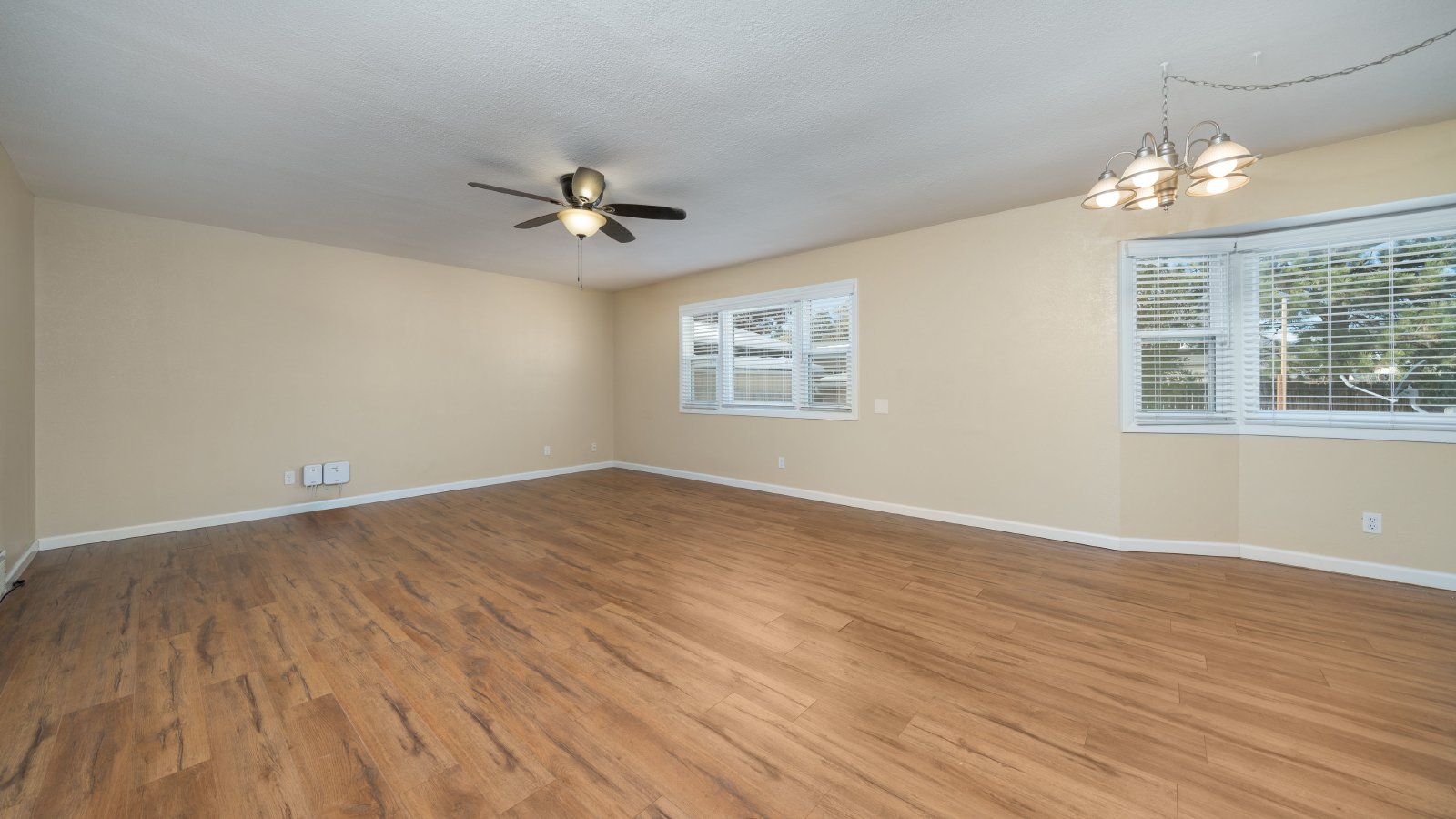 Charming Rancher in Highland Park property image