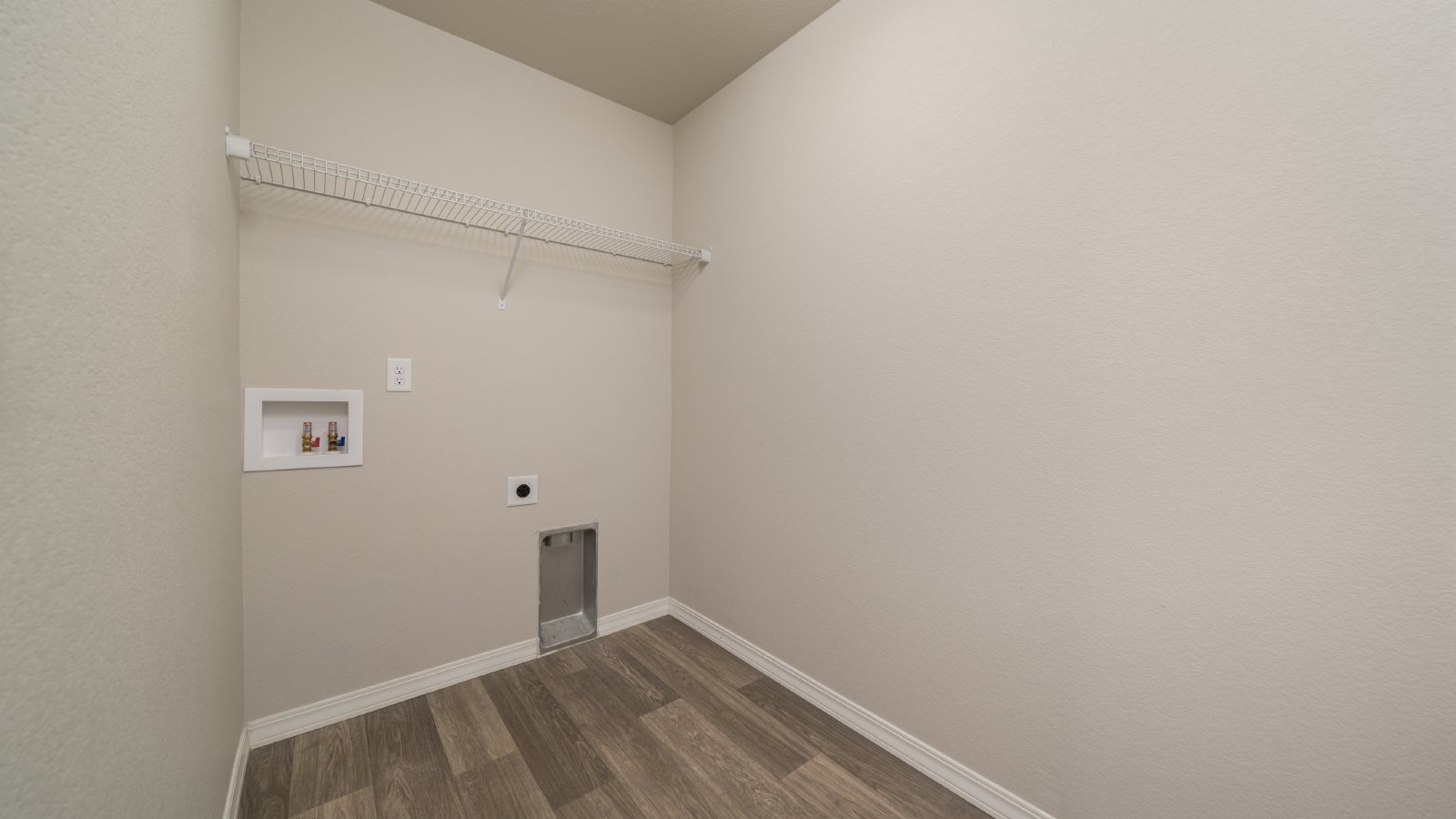 Beautiful Townhome located in the Townes at Woodmen Heights property image