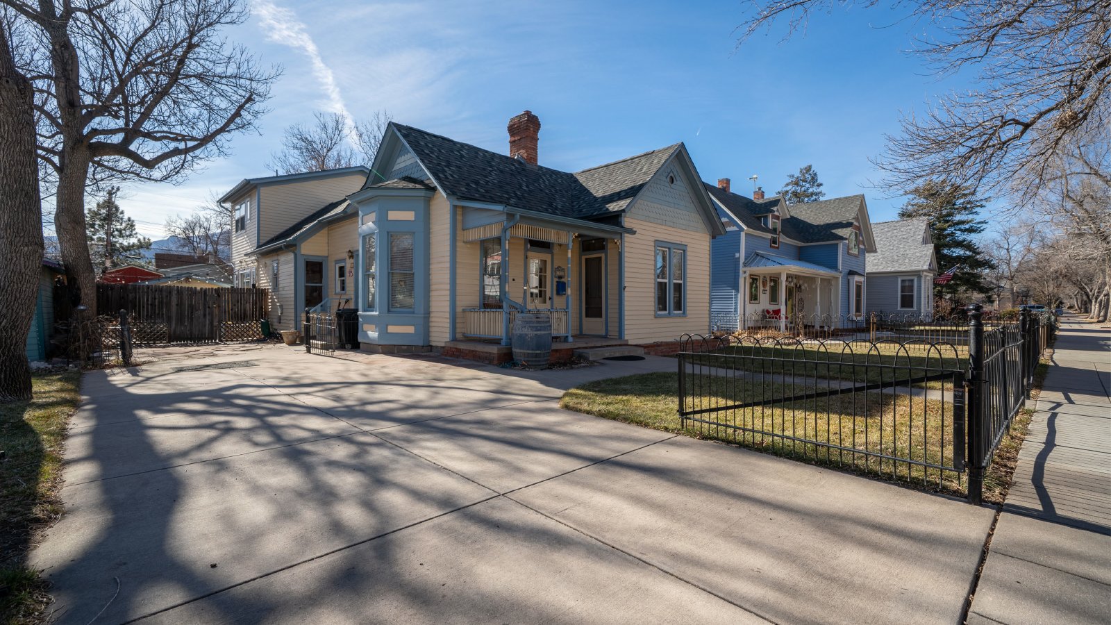 Fully Furnished One Bedroom Unit in OCC property image